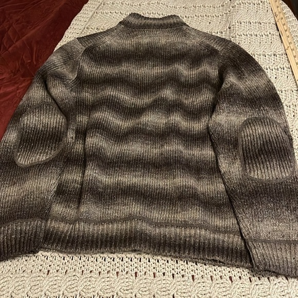 G.H. Bass &Co 1/4 Button pullover Sweater cross stitch elbows Men’s Sz XL hombre - Picture 12 of 15